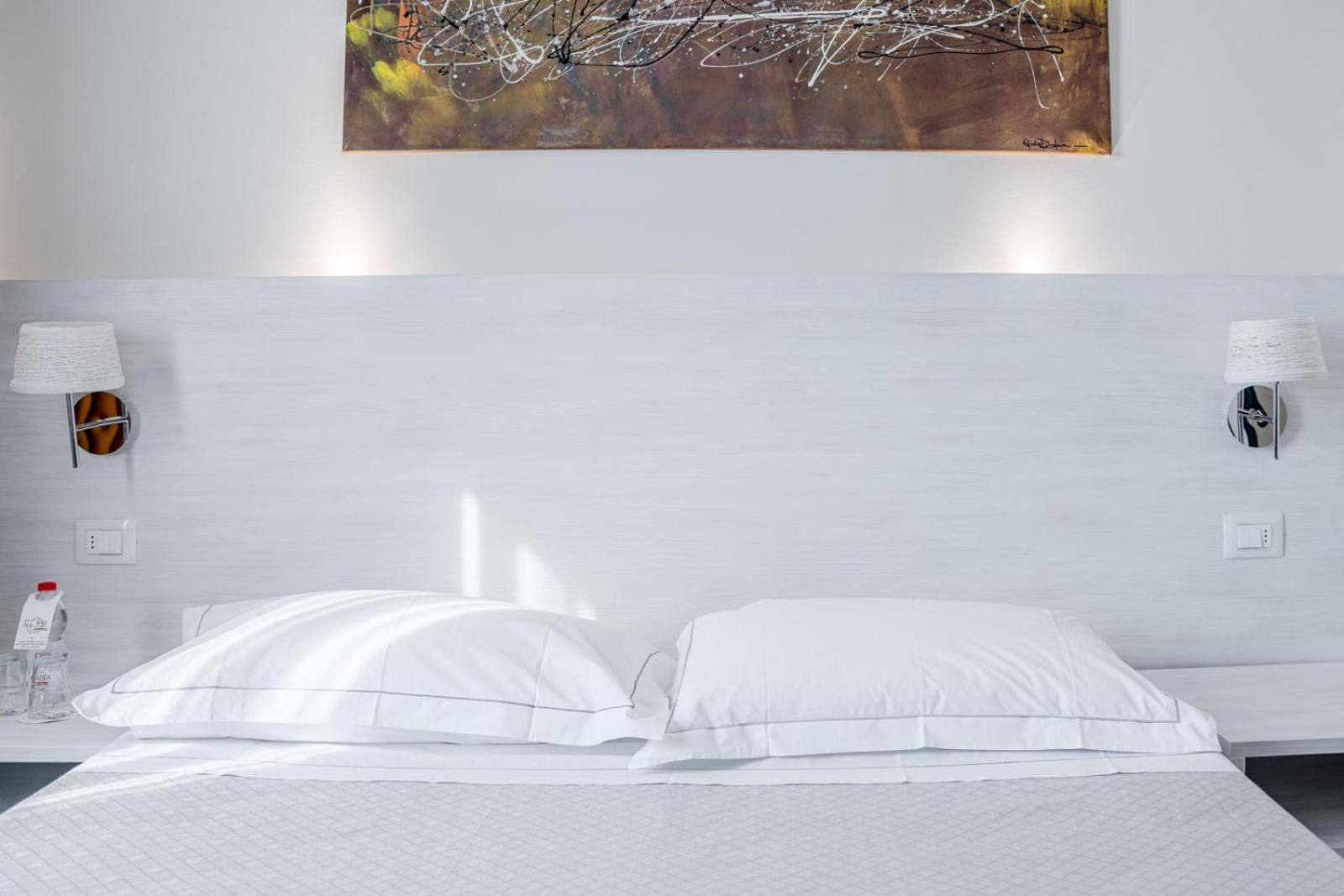 Confidence Hotel San Silvestro San Prospero Zewnętrze zdjęcie