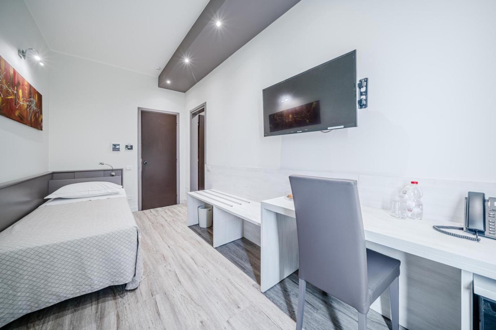 Confidence Hotel San Silvestro San Prospero Zewnętrze zdjęcie